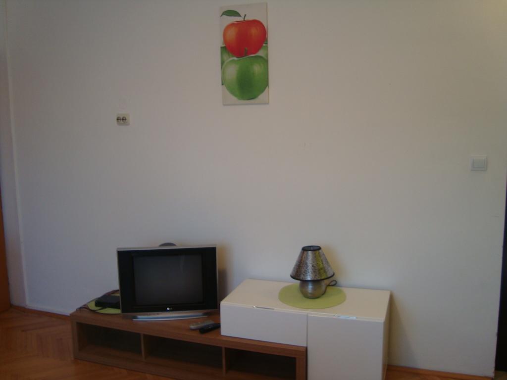 Apartments Peloza Porec Bilik gambar
