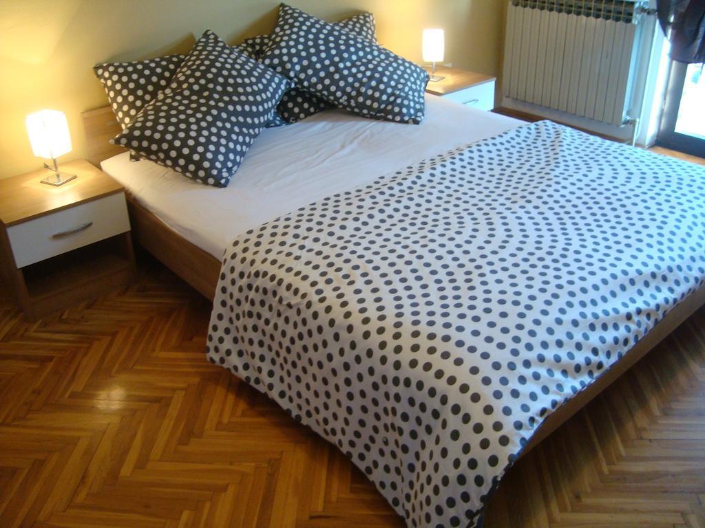 Apartments Peloza Porec Luaran gambar